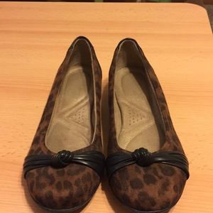 Naturalized comfy shoe